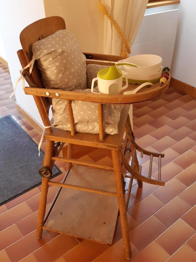 Joli Gite Rural Dans Un Havre De Paix Saint-Bonnet-le-Troncy Ngoại thất bức ảnh
