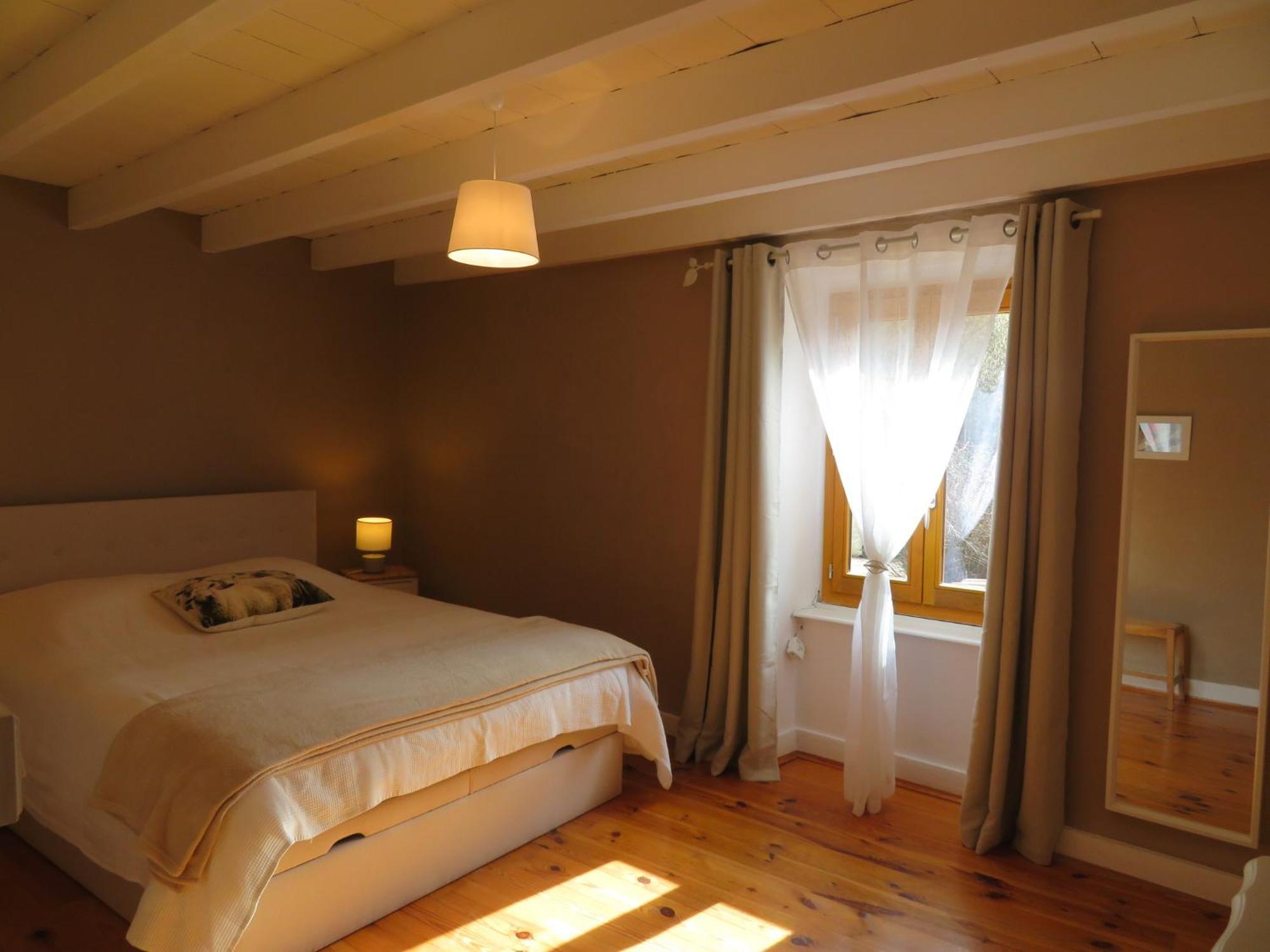 Joli Gite Rural Dans Un Havre De Paix Saint-Bonnet-le-Troncy Ngoại thất bức ảnh